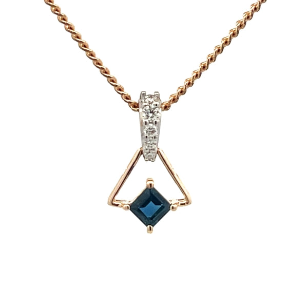 9ct Yellow Gold 0.39ct Sapphire & Diamond Pdt TDW 0.13ct