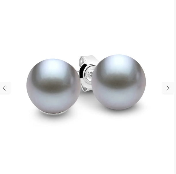 Ikecho Sterling Silver 5-5.5mm Grey Round FWP Studs